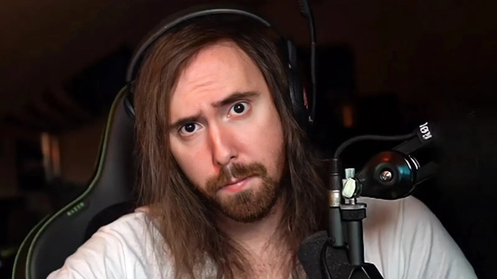 Asmongold Hit With Seven-Day Twitch Ban After "Illiterate Third Worlders" Comments